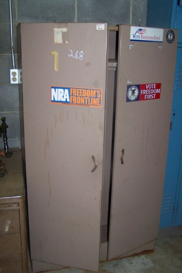 STANDING CABINET