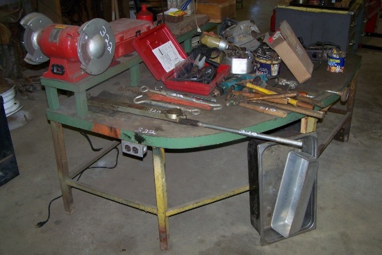 HEAVY DUTY METAL WORK TABLE W/ BENCH GRINDER