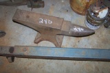 approx 100 lbs.  ANVIL, PERFECT SHAPE