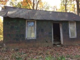 27' x 24' HOUSE WITH ANTIQUE METAL SIDING, BUYER WILL DISASSEMBLE,