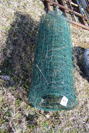 ROLL OF GREEN WIRE FENCING