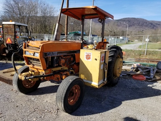 1988 CASE IH 585 TRACTOR, 2WD, HOURS SHOWING: 2644, S: B022468, W/ 60" TIGER SI