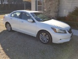 2011 HONDA ACCORD CAR, V-6 ENGINE, 240,000 MILES SHOWING, HAS CLEAN TITLE,
