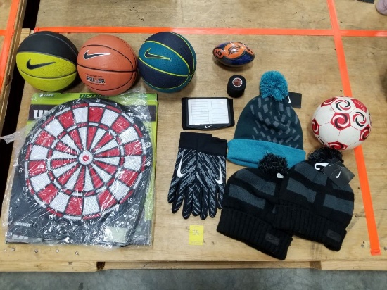 SPORTS LOT: 3 MINI BASKETBALLS, DARTS GAME, NIKE TOBOGGANS, NIKE GLOVES, NI