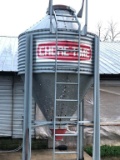 CHORE TIME 2 TON PLUS GRAIN BIN