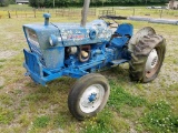 FORD 2000 TRACTOR, HOURS SHOWING: 1496