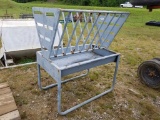 GREY HAY FEEDER 4' WIDE X 5' TALL