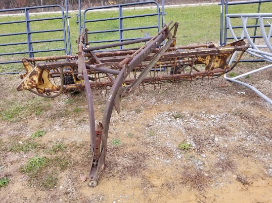 NEW HOLLAND 256 ROLLABAR HAY RAKE, S: 127657