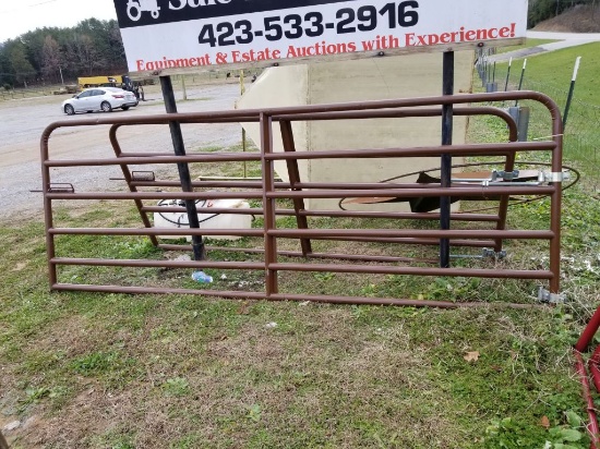 11' HEAVY DUTY BROWN GATE W/ LATCHPIN AND BOLTS