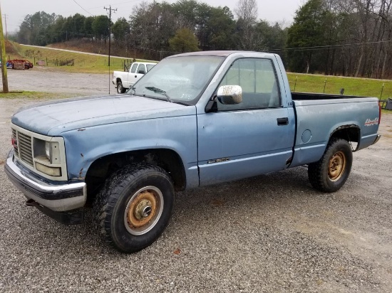 1988 GMC 1500 SINGLE CAB TRUCK, 4WD, MANUAL TRANS, MILES SHOWING: 151,985, TITLE DELAY,