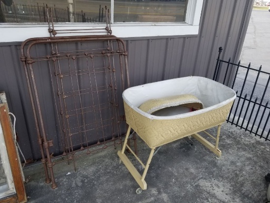ANTIQUE KIDS 30" IRON BED FRAME AND ANTIQUE BABY BASSONET