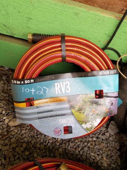 NEW 5/8" X 50' WATER HOSE