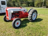FORD 850 TRACTOR, SELLER SAYS NEW ENGINE OVERHAUL, DROVE OFF TRAILER BUT LE
