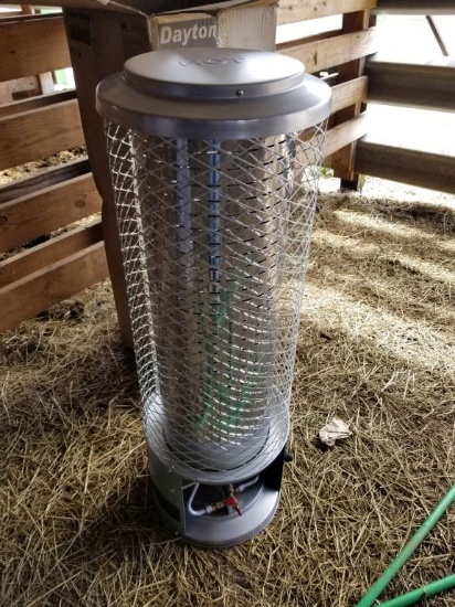 UNUSED DAYTON NATURAL GAS FIRED RADIANT HEATER