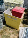 RED/YELLOW RITCHIE WATERER