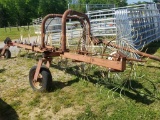 7 WHEEL INLINE HAY RAKE, PULL TYPE, MODEL TR7, S: 2112, SELLER SAID USED LA