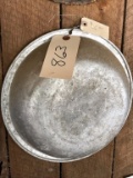 ANTIQUE STAINLESS PAN