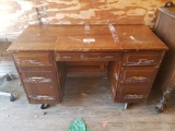 4X4 TOP SEWING DESK