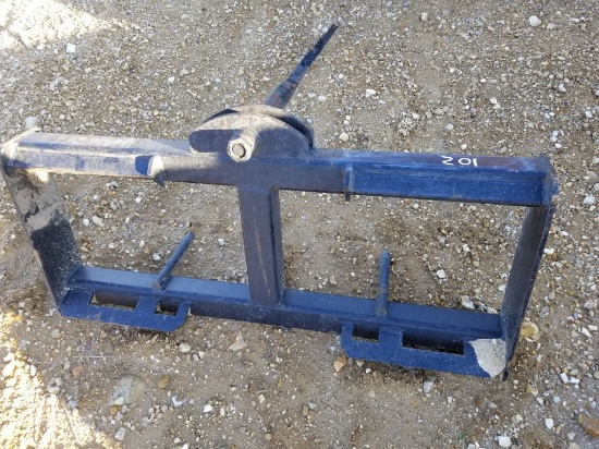 QUICK ATTACH HAY SPEAR