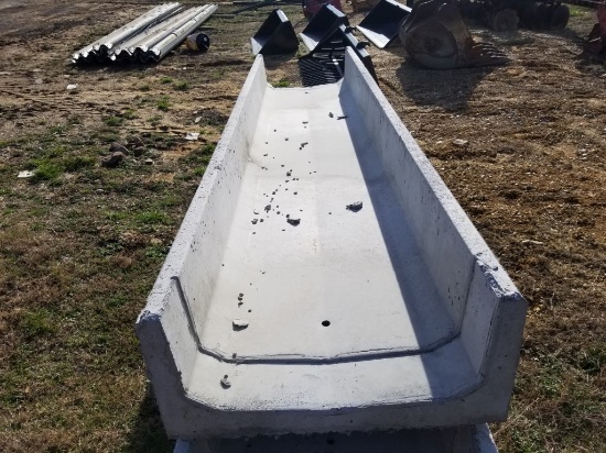 NEW 10' CONCRETE FEED TROUGH, 10' long 21" high by 29" wide