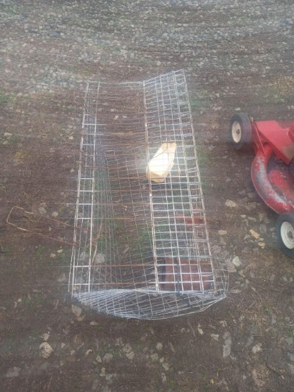 16" X 36" WIRE CAGE