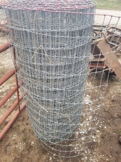 ROLL OF 2X4 HORSE FENCING
