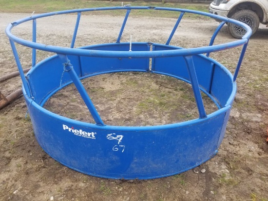 BLUE PRIEFERT HAY RING