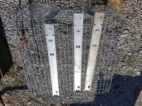 WIRE CAGE 2'X2'