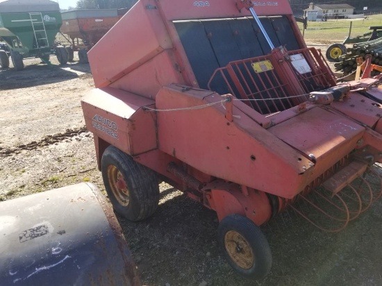 "AVCO NEW IDEA 484 ROUND BALER, BALE KING, WORKS WITH BOX