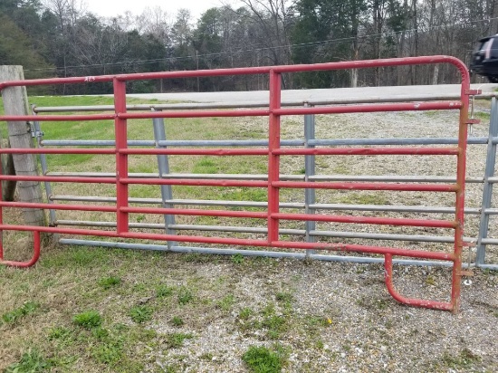 12' RED CORRAL PANEL
