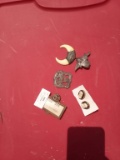 OLD MISC JACKET PINS, ITEM FROM POWELL ESTATE-SELLS ABSOLUTE