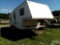 24FT ROCKWOOD 5TH WHEEL CAMPER, HAS MICROWAVE, STOVE, OVEN, KITCHEN SINK, B
