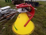 NEW COSMO 3PH SPIN SPREADER WITH PLASTIC HOPPER, CAP UP TO 850 LBS