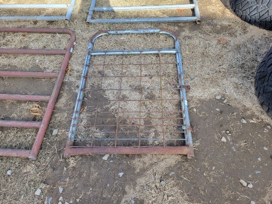 3' GATE WITH WIRE, GALV.