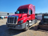 2016 FREIGHTLINER CASCADIA SEMI TRUCK, MILES SHOWING: 788,911, AUTO TRANS,