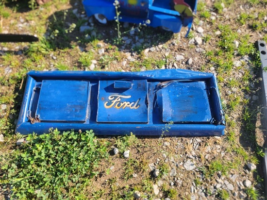 FORD TAILGATE WALL ART
