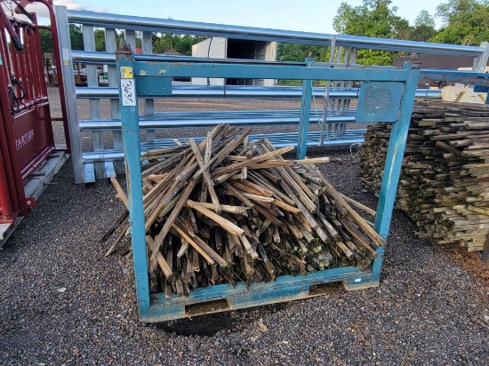 4 X 4 RACKS WITH TOMATO STICKS