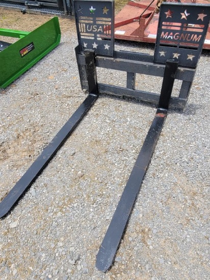 MAGNUM USA QA PALLET FORKS WITH 60" FORKS