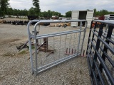 TARTER 6' WATCHMAN WIRE MESH GATE WG6 - NEW SCRATCH AND DENT