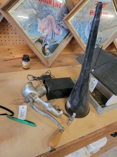 GRINDER/ TOOLS