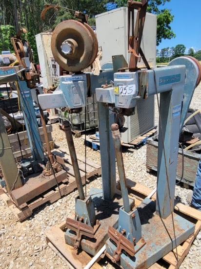 SILVER STICHER STAPLE MACHINE (2)