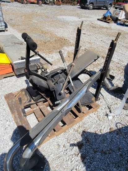 PALLET OF WEIGHT BENCH AND STEP BARS