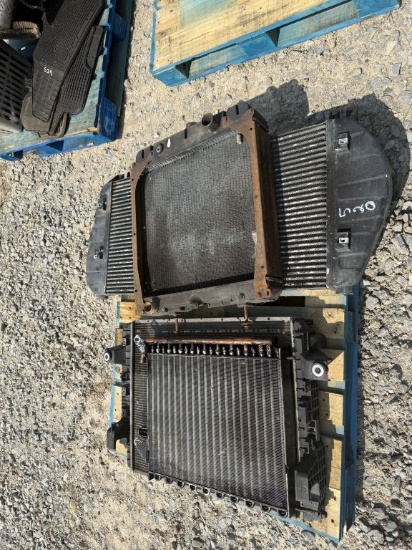 4 RADIATORS