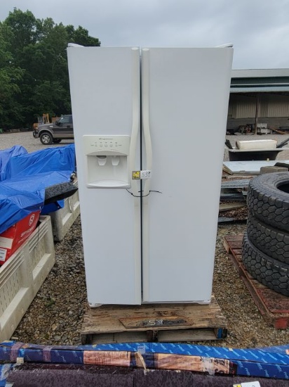 STAND UP FRIDGE/FREEZER