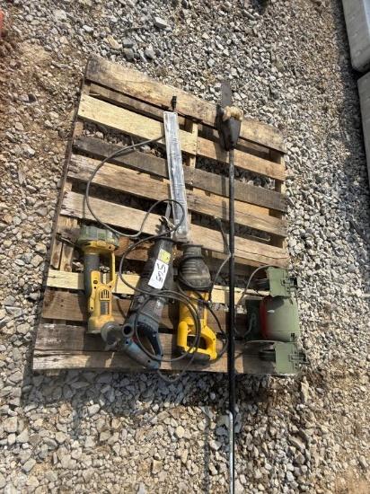 PALLET OF TOOLS