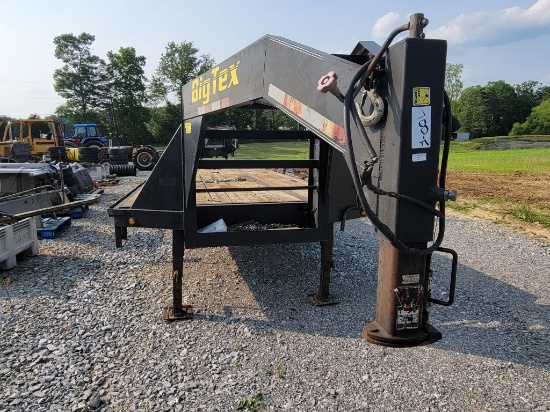 2001 BIG TEX 32' FLATBED TRAILER, 27' W/ 5' DOVETAIL, ELETRIC BRAKES, 10,00