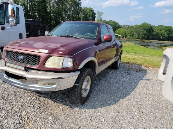 1998 FORD F-150 EXTENDED CAB TRUCK, 5.4 TRITON, AUTO, 4WD, VIN: 1FTRX08L4WK