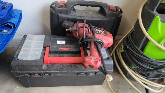 RUBBERMADE TOOLBOX AND SKIL 5.0 AMP DRILL