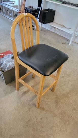 WOODEN BACK BLACK LEATHER SEAT CHAIR