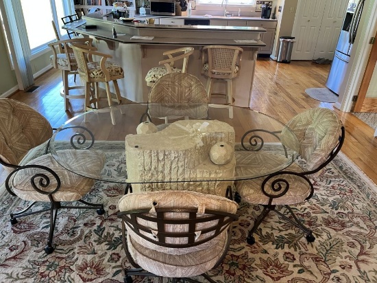 PEDALSTAL GLASS TOP TABLE, 6 METAL FRAME CHAIRS WITH CUSHONS